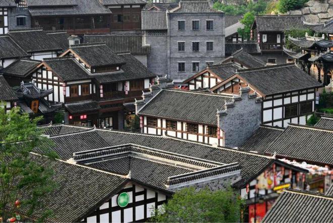 甜美公主的绚丽装扮